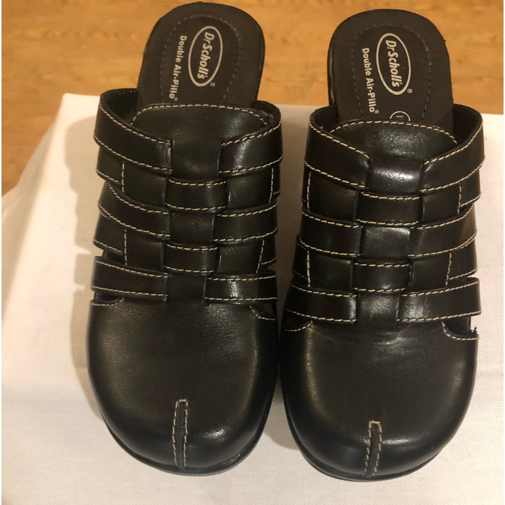 New Dr Scholl’s Black Woman’s Clogs!